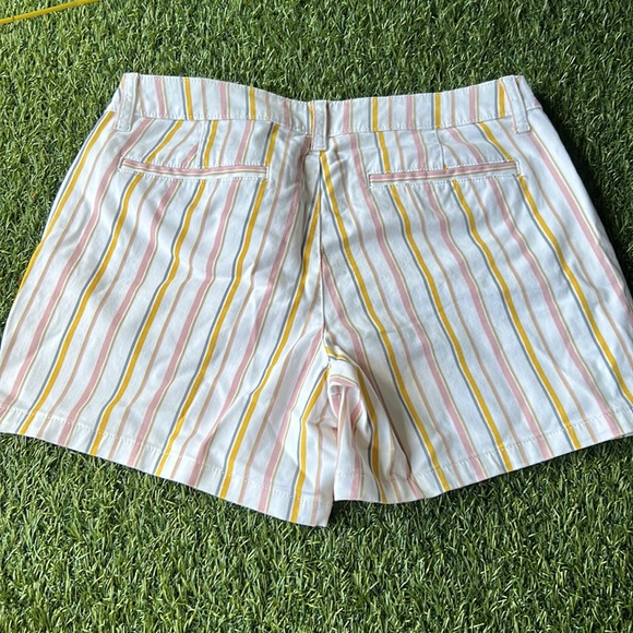 a.n.a mid-rise striped shorts - Picture 6 of 7
